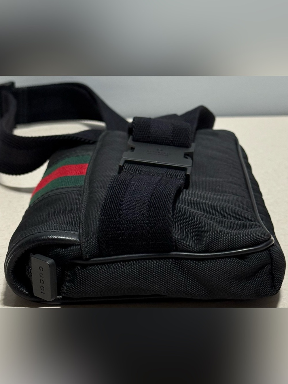 Gucci Sherry Line Body /Belt Bag - Picture 7 of 16